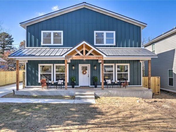 1433 S Duncan Avenue , Fayetteville, AR 72701