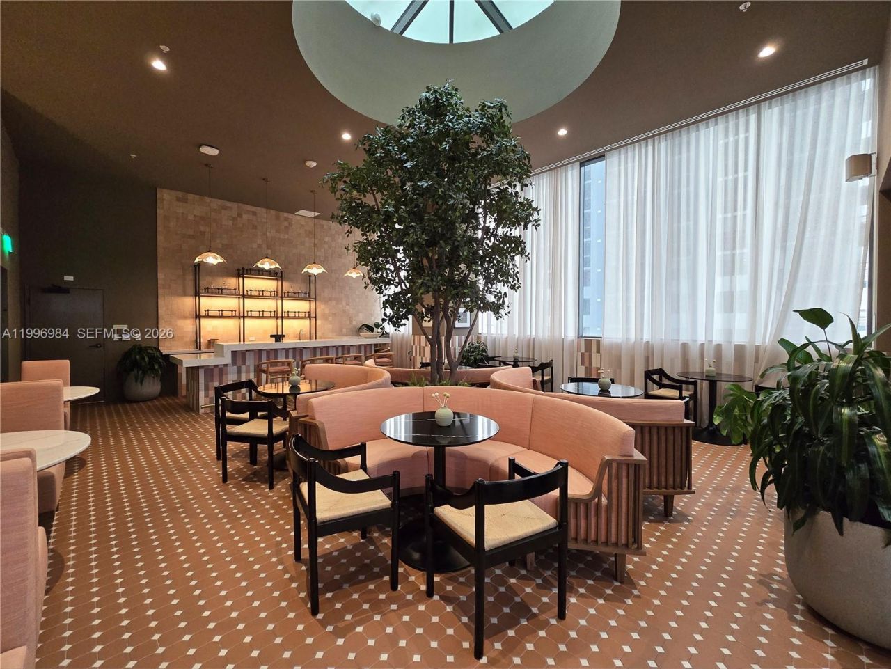 11 NE 6th St, Unit 2102, Miami, FL 33132 Photo