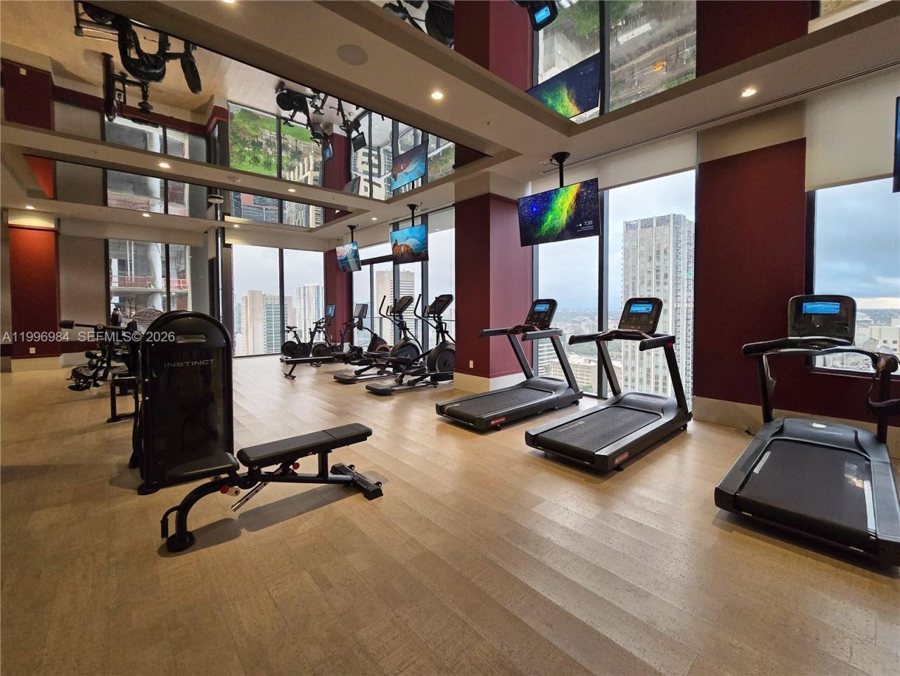 11 NE 6th St, Unit 2102, Miami, FL 33132 Photo