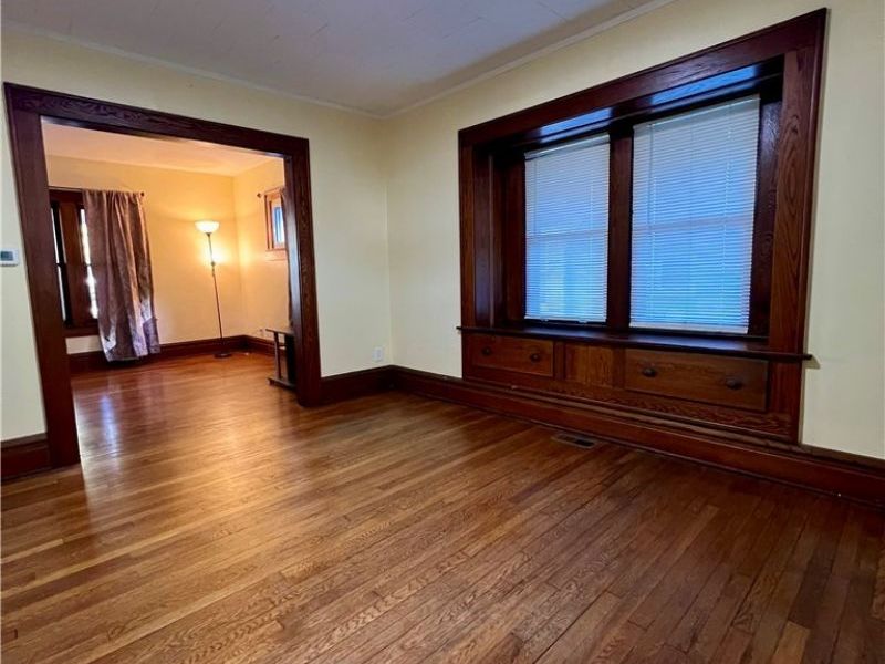 1116 Murray Avenue, Akron, OH 44310 Photo 7