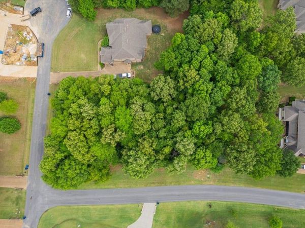 70 GROVE PARK LN, Piperton, TN 38017