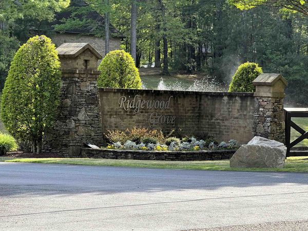 70 GROVE PARK LN, Piperton, TN 38017