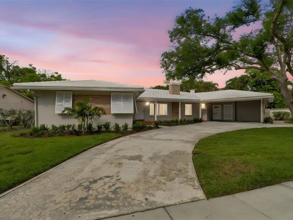 99 LADOGA AVENUE , TAMPA, FL 33606