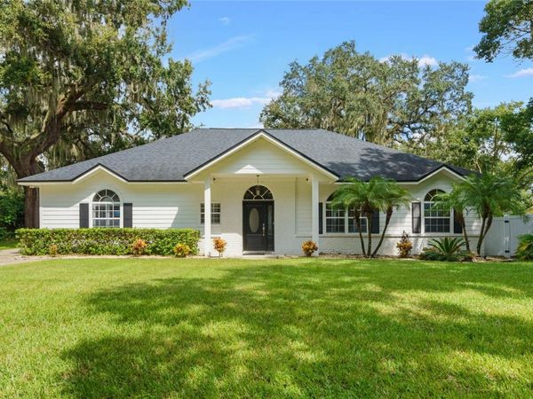 715 MAGNOLIA STREET, WINDERMERE, FL 34786