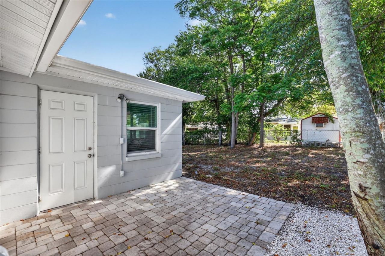 10914 Leeds Road , Port Richey, FL 34668 Photo