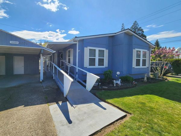 5422 Portland Rd NE, Salem, OR 97305