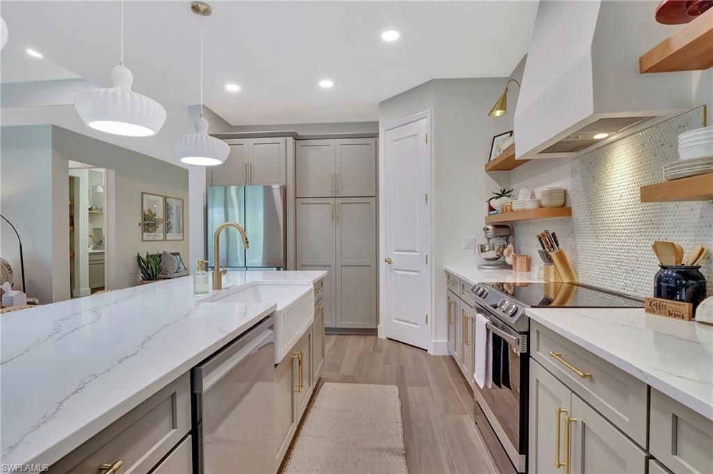 8517 S Lake Cir, Fort Myers, FL 33908 Photo