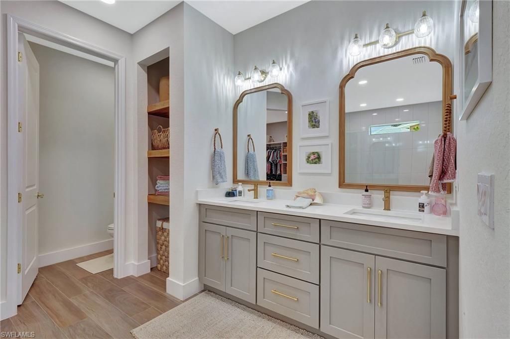 8517 S Lake Cir, Fort Myers, FL 33908 Photo