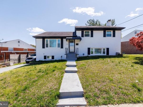 5911 15TH AVENUE , HYATTSVILLE, MD 20782