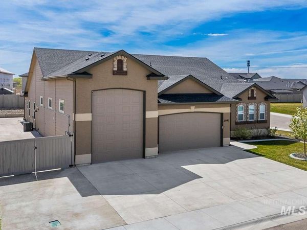 2041 W Ibis Dr, Nampa, ID 83686
