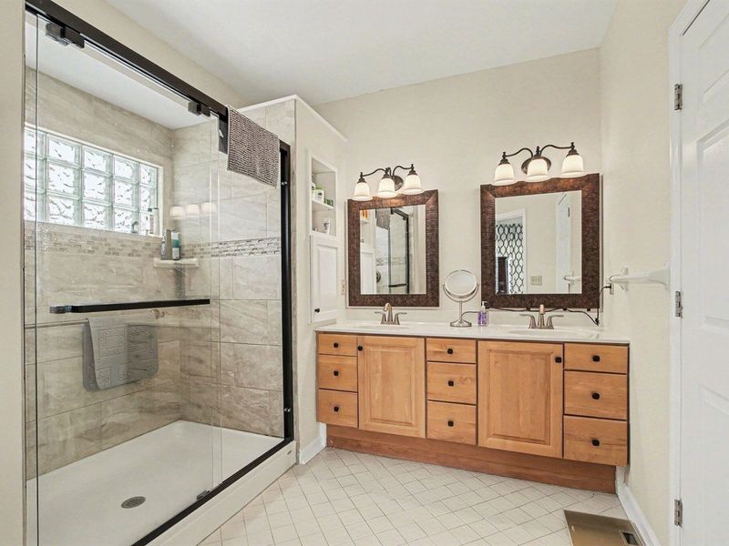 10771 Crown Pointe Drive, Union, KY 41091 Photo 13