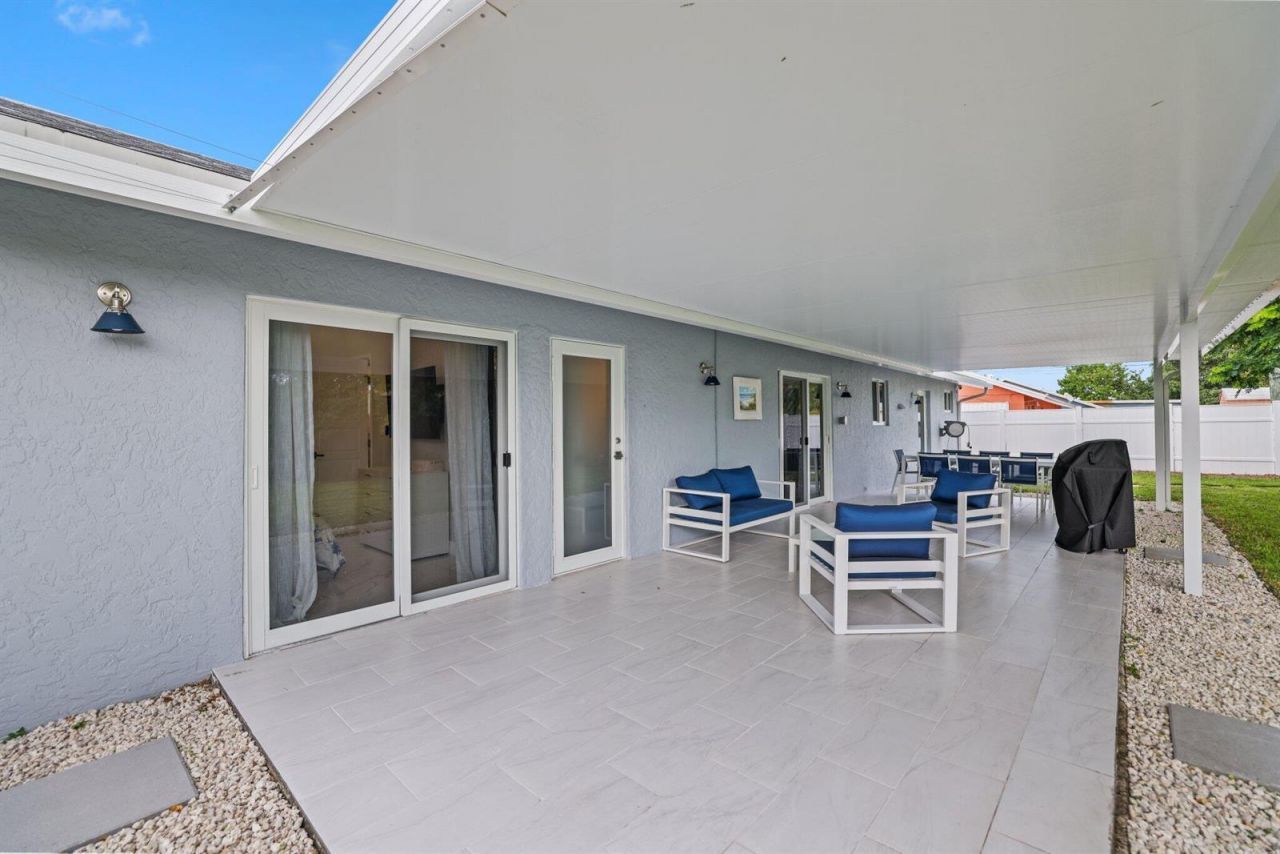 510 NE 38th Street, Deerfield Beach, FL 33064 Photo