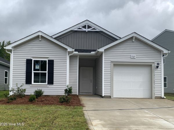 7123 Woodline Drive SW, Sunset Beach, NC 28468
