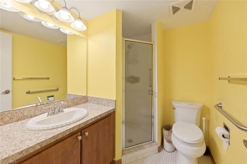 1087 Forest Lakes Dr, Unit 1-303, Naples, FL 34105 Photo