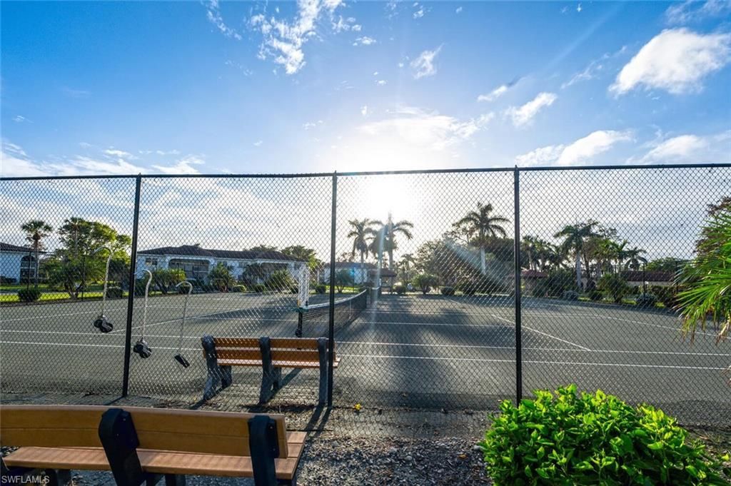 1087 Forest Lakes Dr, Unit 1-303, Naples, FL 34105 Photo