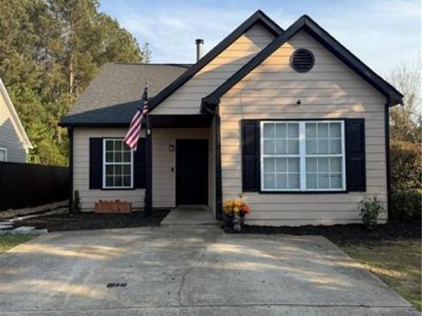 100 Crystal Brook, Griffin, GA 30233