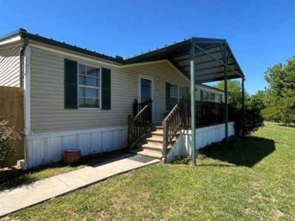 139 Canyon Valley Lane, Weatherford, TX 76085