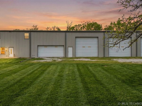 16042 S 97th West Avenue , Sapulpa, OK 74066