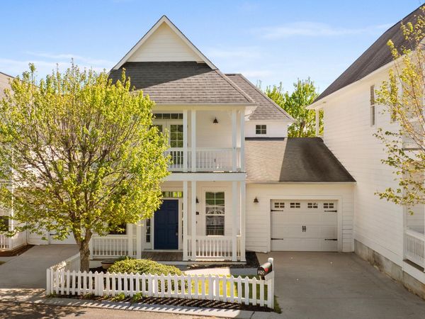 1101 Main St, Loudon, TN 37774