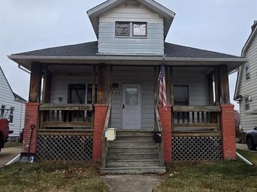 5045 Kenilworth Street, Dearborn, MI 48126