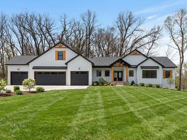 2941 155th Avenue NE, Ham Lake, MN 55304