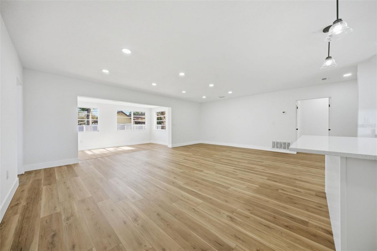 5112 11th Avenue W, Bradenton, FL 34209 Photo