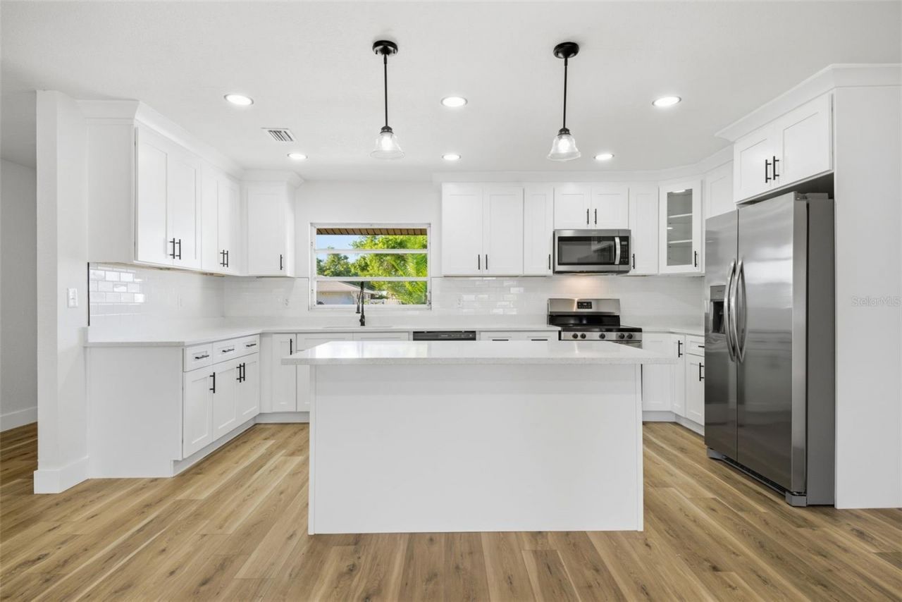 5112 11th Avenue W, Bradenton, FL 34209 Photo