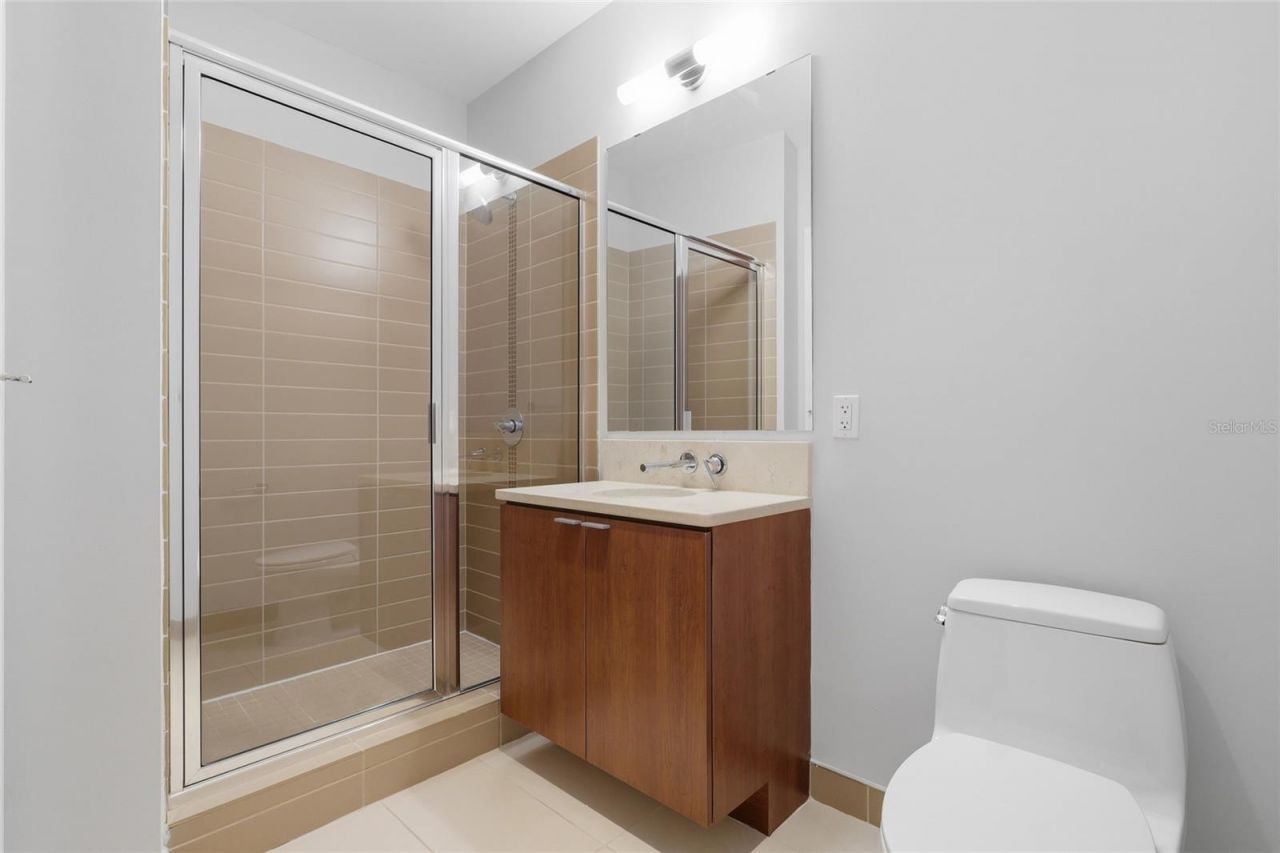 111 N 12th Street , Unit 1811, Tampa, FL 33602 Photo