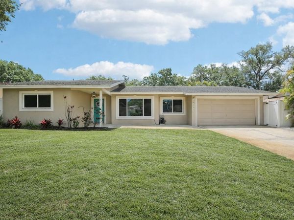 2131 VIOLA DRIVE , CLEARWATER, FL 33764