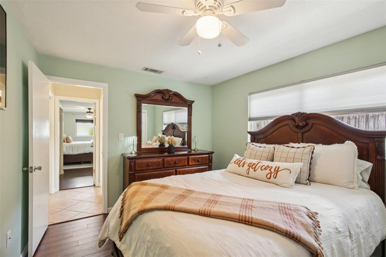 2131 Viola Drive , Clearwater, FL 33764 Photo