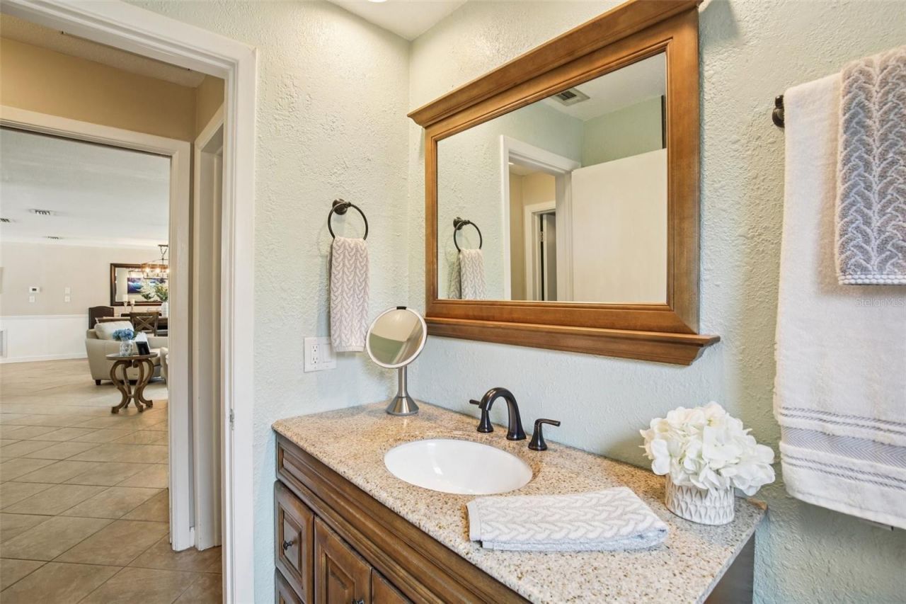 2131 Viola Drive , Clearwater, FL 33764 Photo