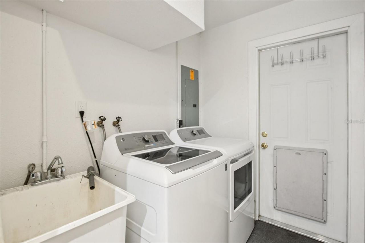 2131 Viola Drive , Clearwater, FL 33764 Photo