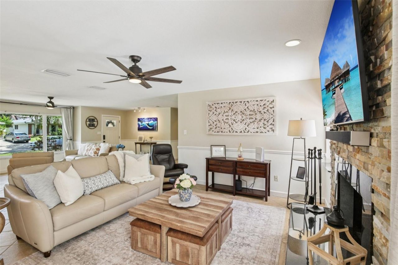 2131 Viola Drive , Clearwater, FL 33764 Photo