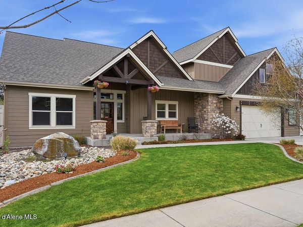 966 E Hurricane DR, Hayden, ID 83835