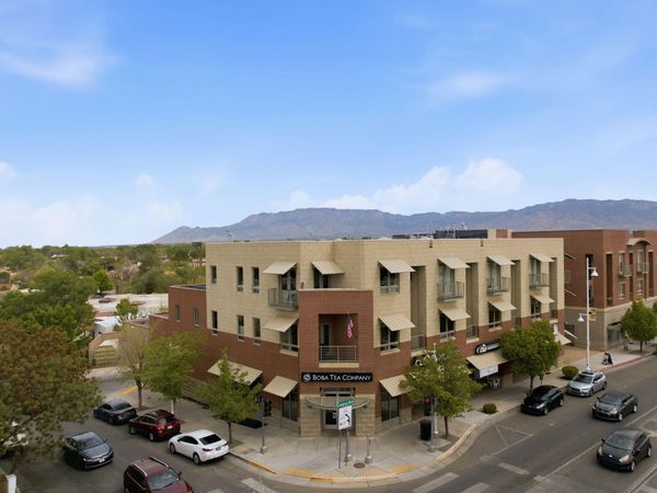 3339 Central Avenue NE, Unit 301, Albuquerque, NM 87106