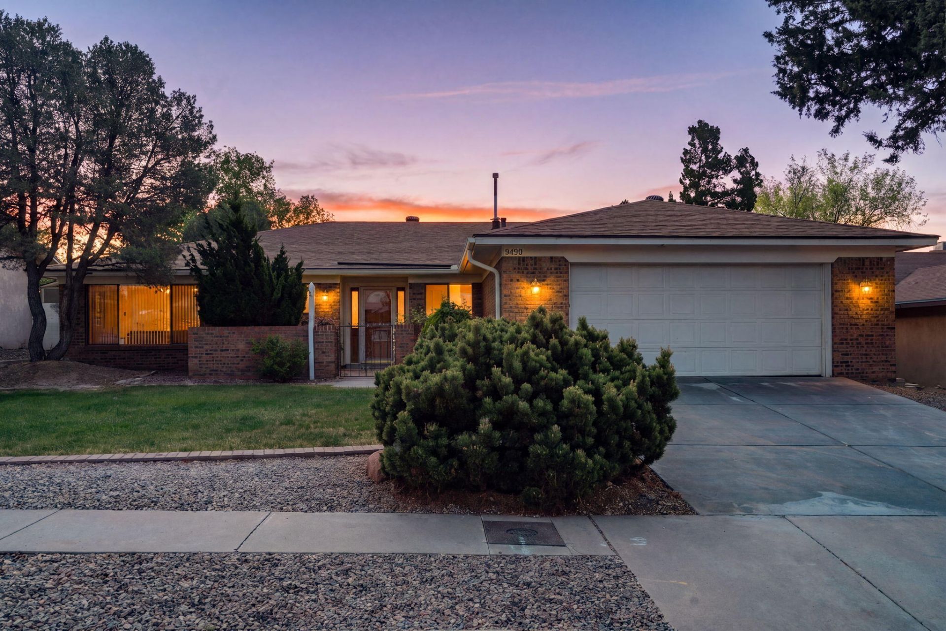 9420 Lona Lane Ne, Albuquerque, NM 87111 Main Photo