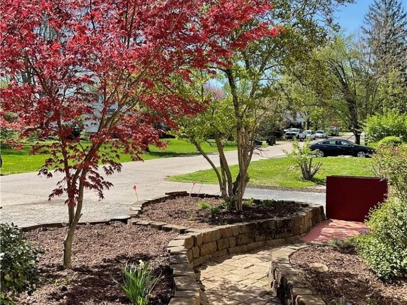 47 Burgess Avenue, Harrison Township, OH 45415 Photo 4