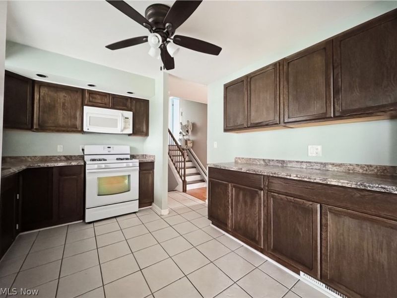 3786 Bryant Drive, Youngstown, OH 44511 Photo 11