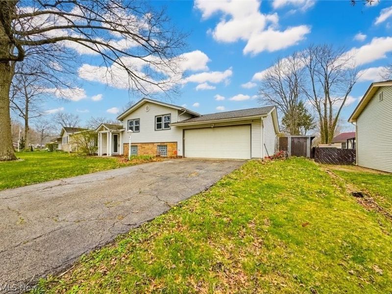 3786 Bryant Drive, Youngstown, OH 44511 Photo 2