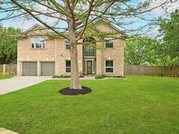 708 Holly CT, Pflugerville, TX 78660