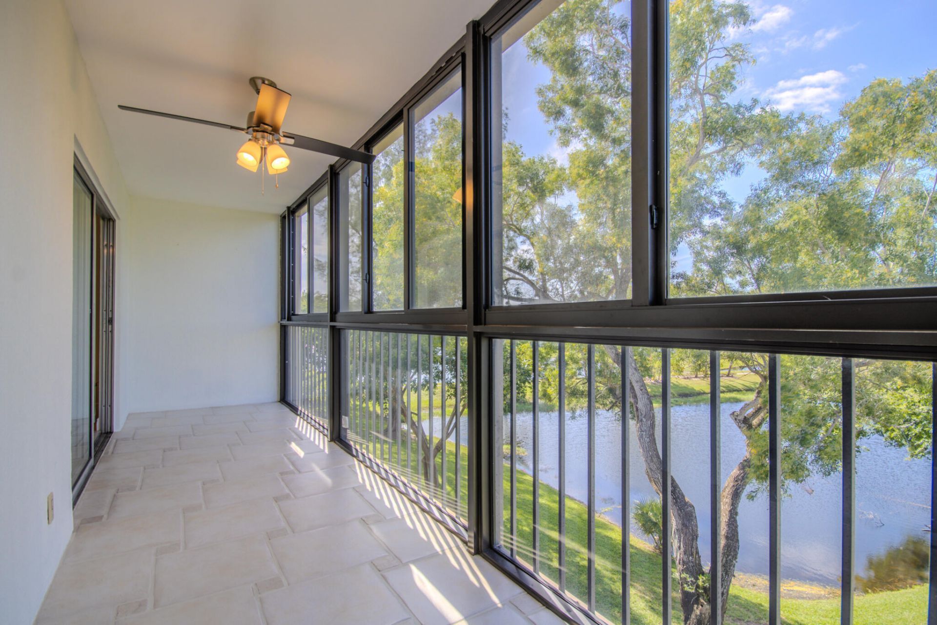 14375 Strathmore Lane, Unit 404, Delray Beach, FL 33446 Photo