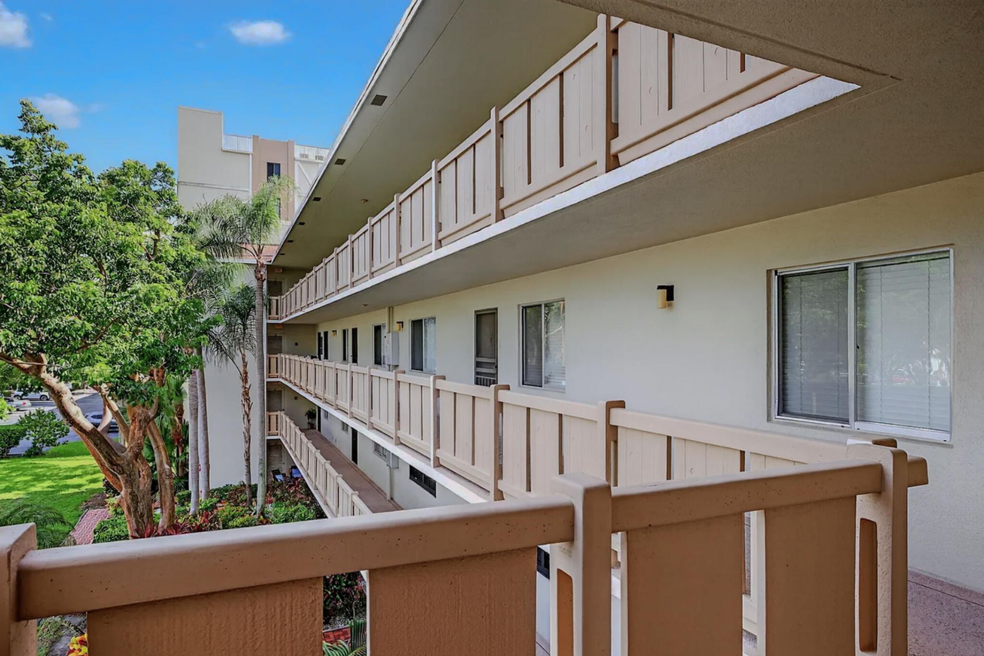 14375 Strathmore Lane, Unit 404, Delray Beach, FL 33446 Photo