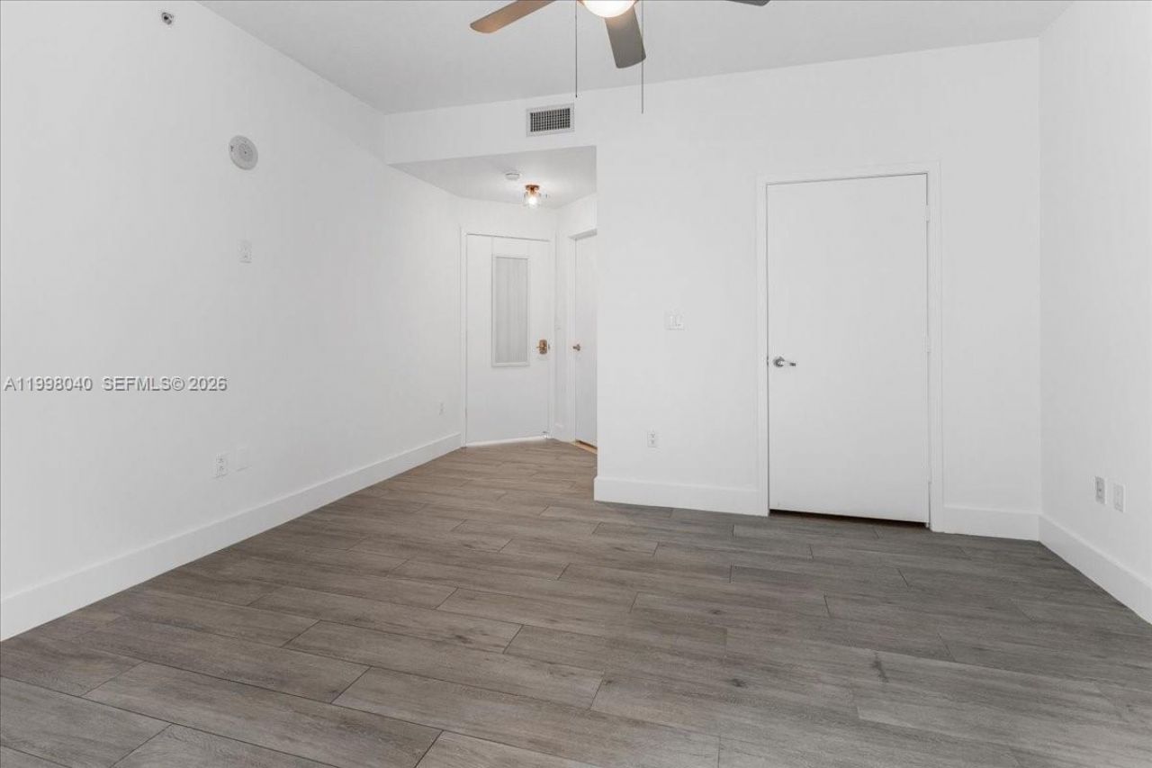 1111 SW 1st Ave, Unit 1019-N, Miami, FL 33130 Photo