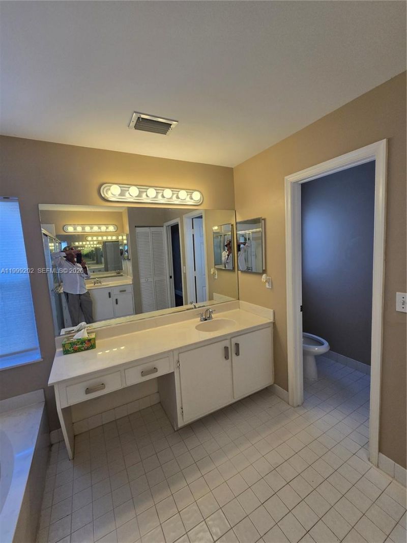 18341 NW 10th St, Pembroke Pines, FL 33029 Photo