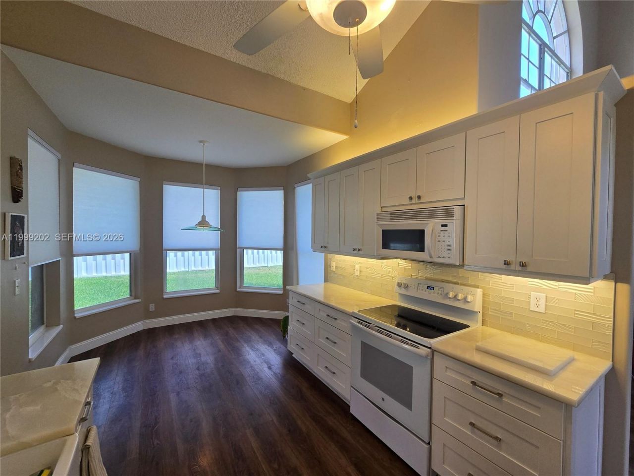 18341 NW 10th St, Pembroke Pines, FL 33029 Photo