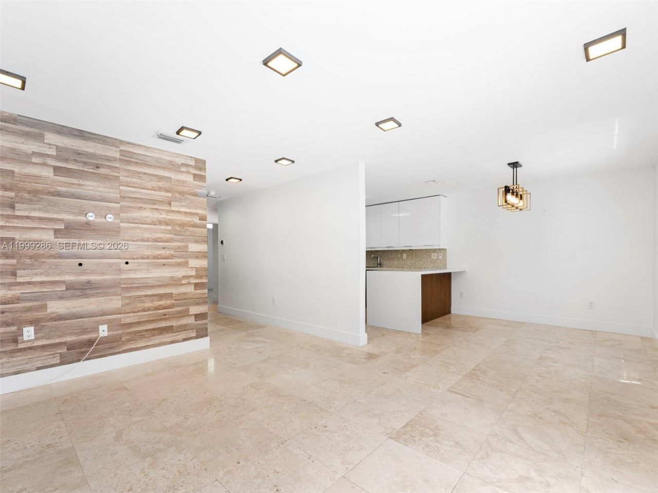 13404 SW 153rd Ter, Unit 2005, Miami, FL 33177 Photo