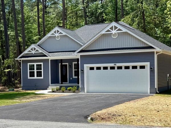 292 CURRIOMAN DRIVE, MONTROSS, VA 22520