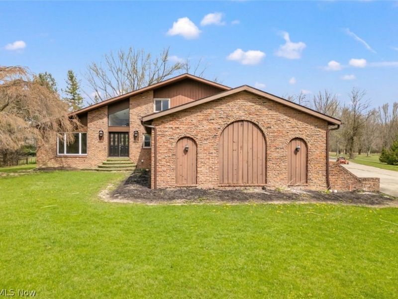 4747 Sharon Copley Road, Medina, OH 44256 Photo 1