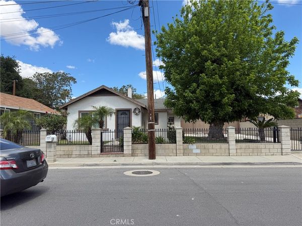 457 NICOLET , Banning, CA 92220