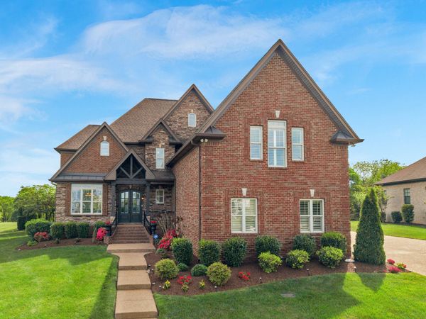 303 Charleston St, Lebanon, TN 37087